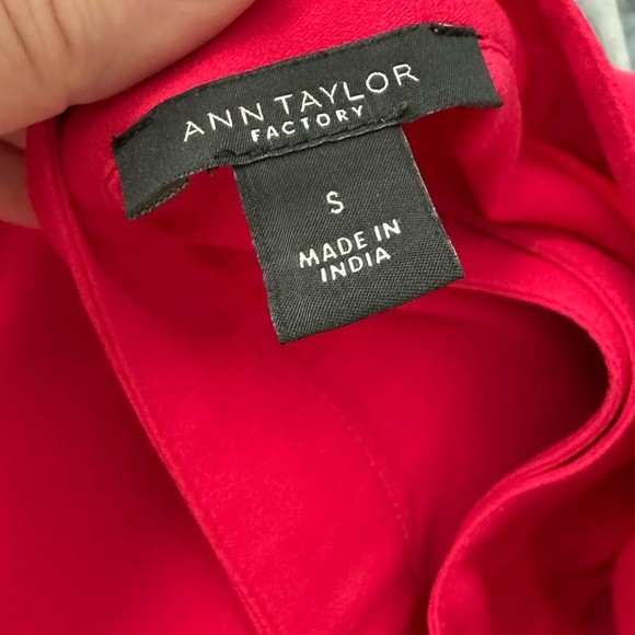Ann Taylor Blouse Size Small - Picture 6 of 6